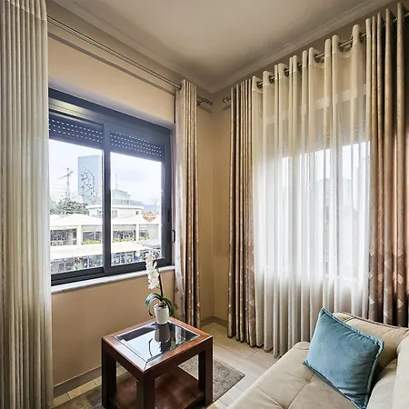 Апартаменты Sunflower Junior Тирана